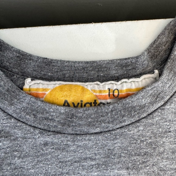 Aviator Heather Gray Crewneck Tee - Picture 2 of 3